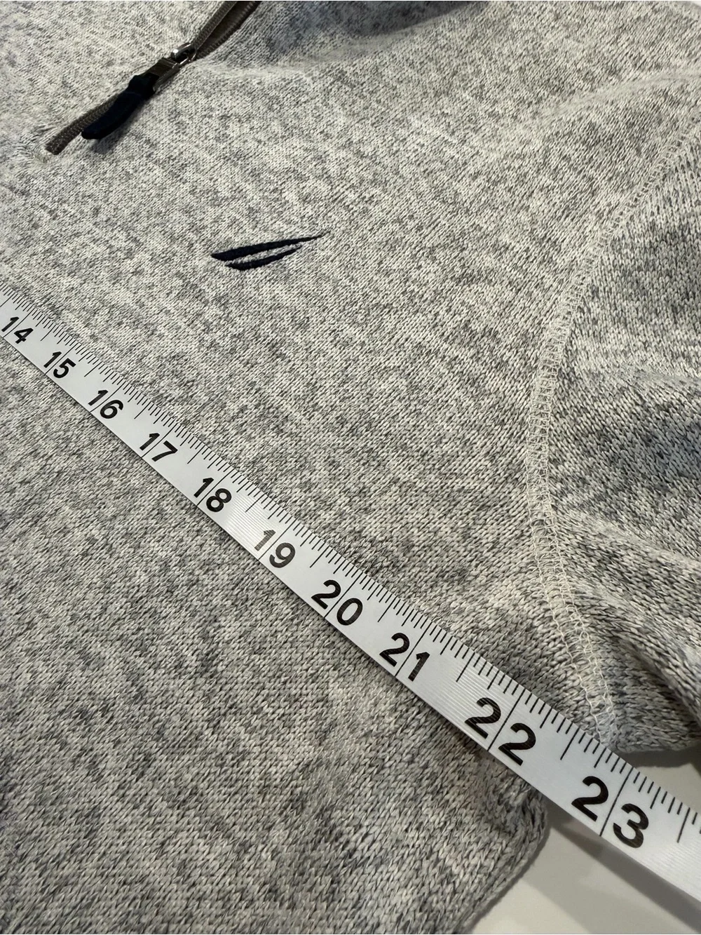 Nautica Men's Heather Gray Half-Zip Pullover Sweater size Large logo polyester